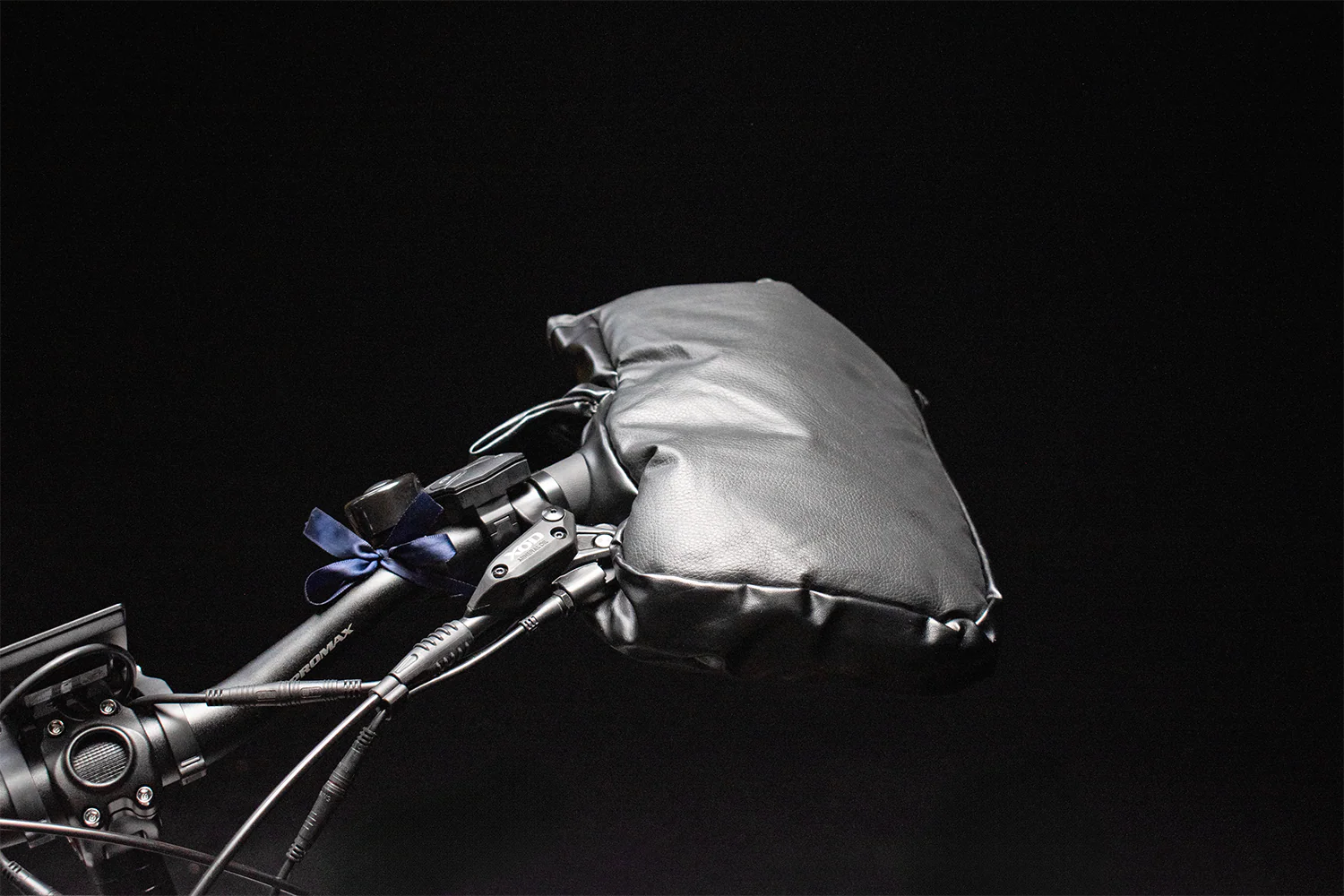 E-Bike Winter Gloves - Image 9